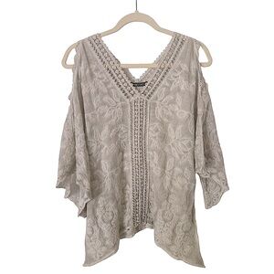 Spaggia Dolce‎ Tan Cream Cold Shoulder Lace Embroidered Top